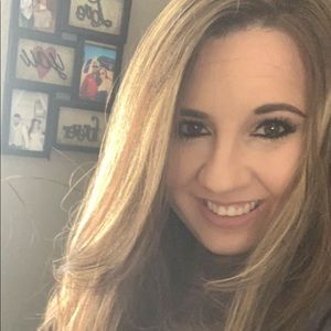 Meet your Posher, Shelby